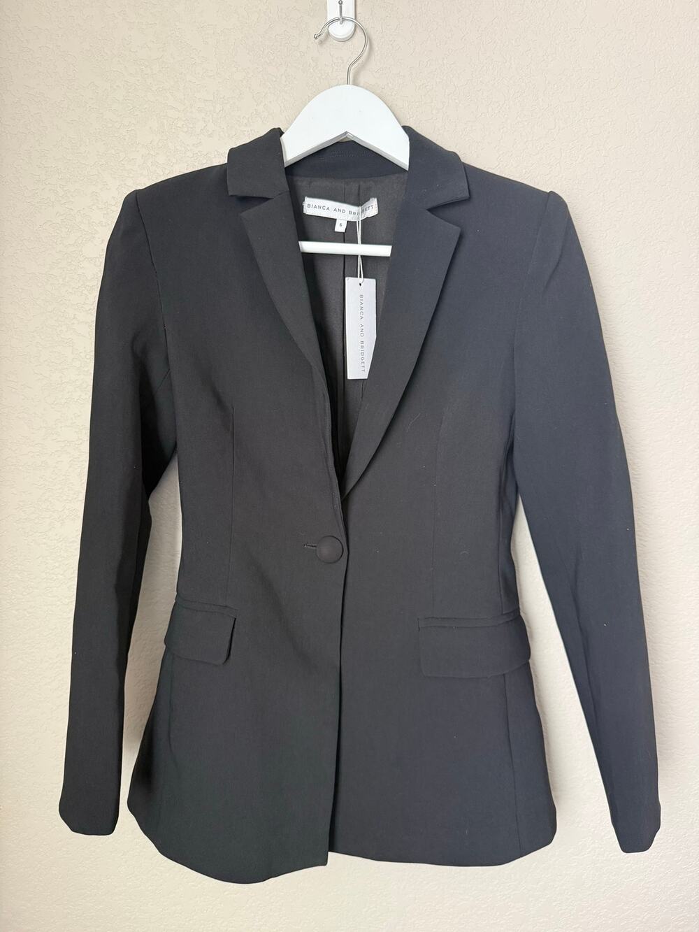 NWT Bianca and Bridgett Black Tailored Blazer Jacket Size 6 Business Career